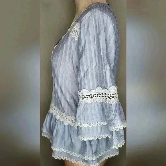 J Crew Faded Lace Trim Top NWT New Womens Size Small Light Blue and White - Picture 9 of 14
